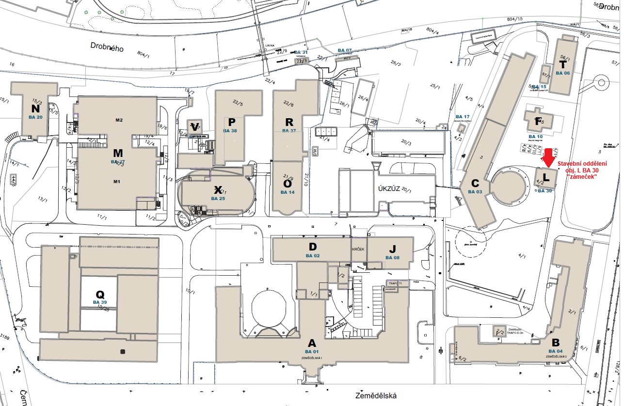 Mapka areálu s vyznačenou budouvou L